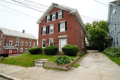 /international/us/26-farm-street-woonsocket-ri-110106696119/