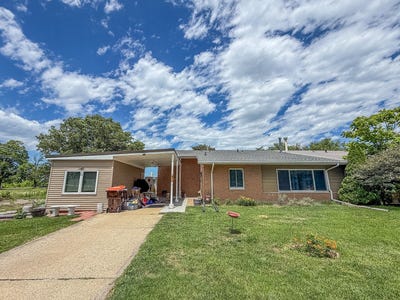 /international/us/415-w-frost-avenue-rantoul-il-110109003439/