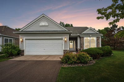 /international/us/5101-157th-street-n-hugo-mn-110109143984/