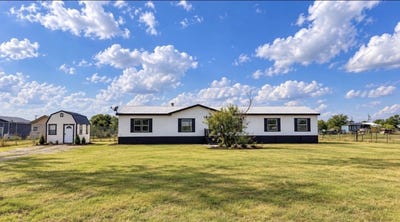 /international/us/6505-vintner-trail-joshua-tx-110120408510/
