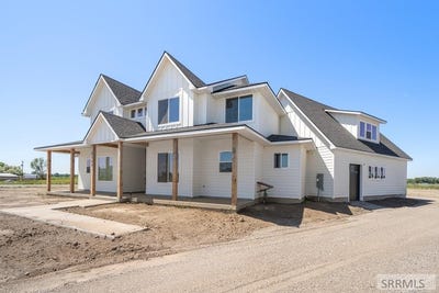 /international/us/3163-henry-s-fork-way-rexburg-id-110100323328/