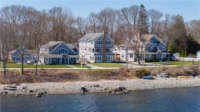 /international/us/110-sea-view-avenue-north-kingstown-ri-110107343815/