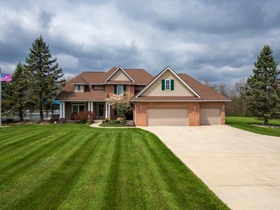 /international/us/792-county-road-5-zanesfield-oh-110107384884/