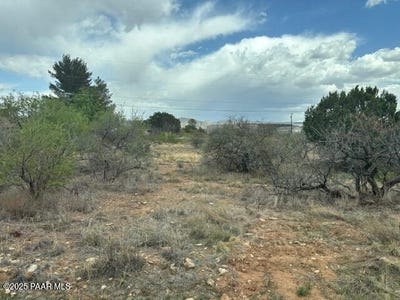 /international/us/4525-n-nachez-drive-rimrock-az-110096061643/