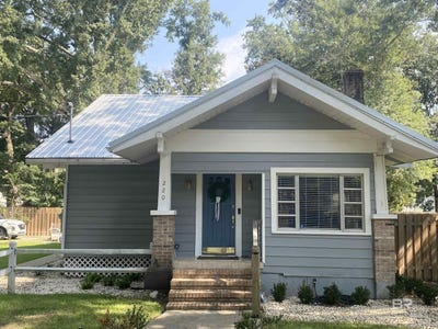 /international/us/220-w-spruce-avenue-foley-al-110101430908/?lang=de