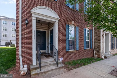 /international/us/9583-center-street-manassas-va-110108059646/