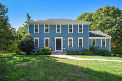 /international/us/52-coventry-lane-west-barnstable-ma-110120535427/