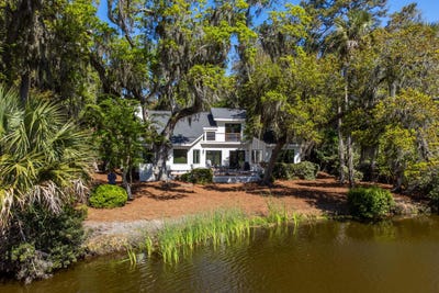 /international/us/2455-the-bent-twig-seabrook-island-sc-110098898329/