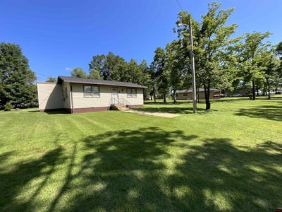/international/us/932-937-state-hwy-hh-isabella-mo-110094840489/