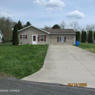 /international/us/140-sheffield-drive-sunbury-pa-110107386321/