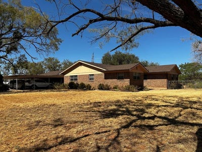 /international/us/1012-ridgecrest-street-sweetwater-tx-110094071064/?lang=en
