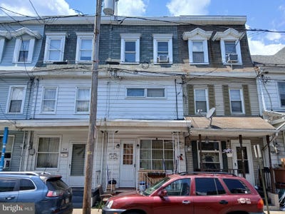 /international/us/32-s-franklin-street-shamokin-pa-110100696226/