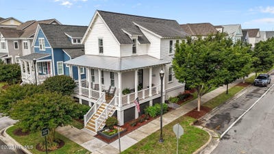 /international/us/200-s-academy-street-washington-nc-110099518067/