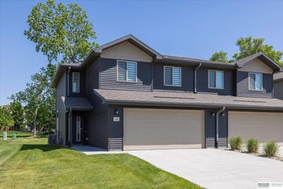 /international/us/17062-hawthorne-avenue-omaha-ne-110107962493/