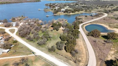 /international/us/1885-eastside-lake-road-graham-tx-110098331510/