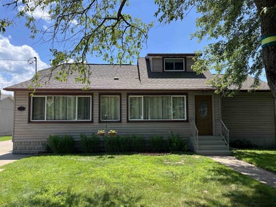 /international/us/125-10th-street-nekoosa-wi-110100620869/