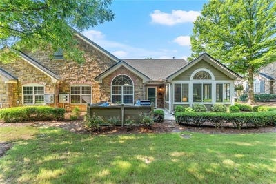 /international/us/5228-stone-village-circle-northwest-14-circle-nw-kennesaw-ga-110100410453/