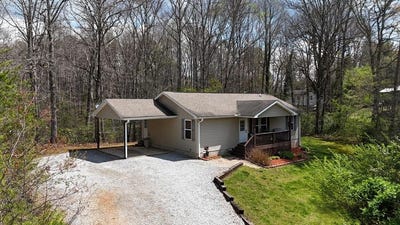 /international/us/133-underburg-lane-franklin-nc-110108443887/