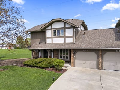 /international/us/8226-millbank-drive-orland-park-il-110107456659/