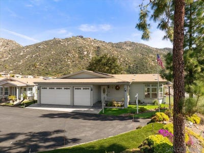 /international/us/8975-lawrence-welk-dr-escondido-ca-110106103120/