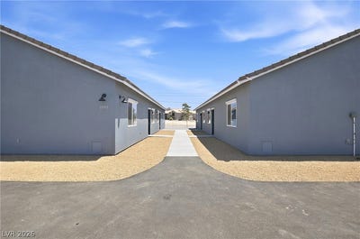/international/us/2001-s-dandelion-street-pahrump-nv-110108203046/