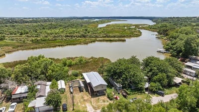 /international/us/2637-shoreline-court-weatherford-tx-110101265822/