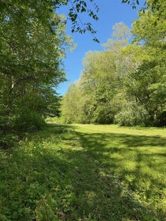 /international/us/121-hickory-drive-isonville-ky-110107781321/