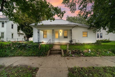 /international/us/419-4th-street-colo-ia-110110322602/