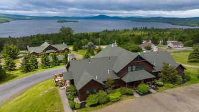 /international/us/26-whip-willow-farm-road-rangeley-me-110108946199/