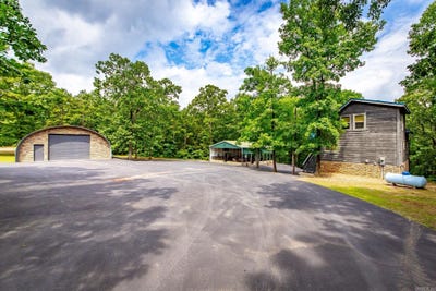 /international/us/220-brown-rd-greers-ferry-ar-110100055169/