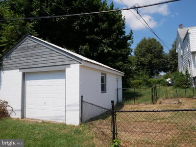 /international/us/486-mcdowell-avenue-hagerstown-md-110101254427/