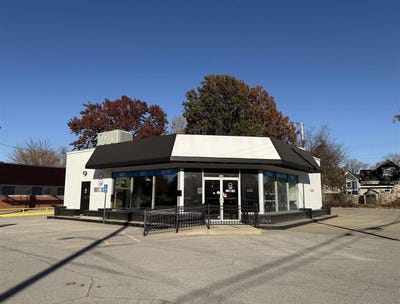/international/us/1331-frederica-st-owensboro-ky-110103594852/