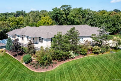 /international/us/13100-fox-lane-lemont-il-110107928402/