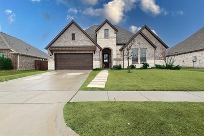 /international/us/209-chesapeake-drive-forney-tx-110106314719/