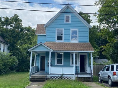 /international/us/13-holland-street-binghamton-ny-110109228940/