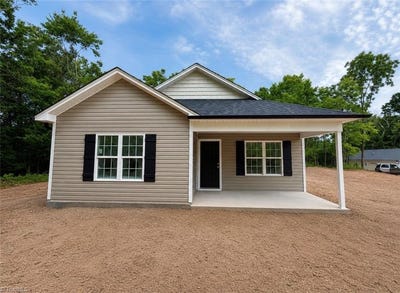 /international/us/315-price-street-eden-nc-110107795596/