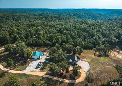 /international/us/8096-buffington-road-summersville-mo-110108096568/