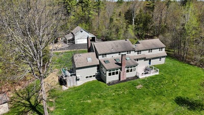 /international/us/43-sturbridge-lane-cumberland-me-110108125346/