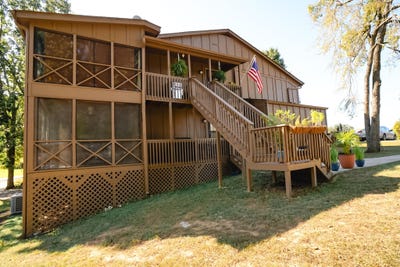 /international/us/7-2-woodson-bend-resort-bronston-ky-110106840499/
