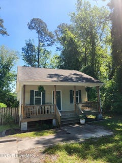 /international/us/644-e-ocean-road-holly-ridge-nc-110101191737/?lang=pt