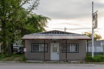 /international/us/56695-main-street-n-charlo-mt-110105951501/