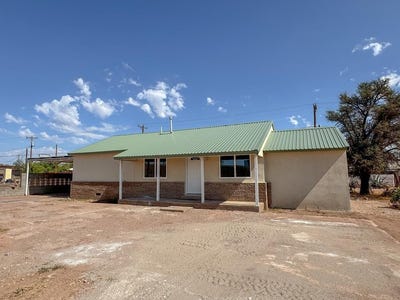 /international/us/1810-nw-frontage-rd-van-horn-tx-110102328682/