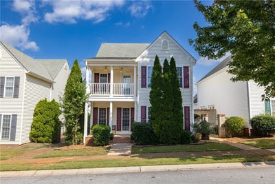 /international/us/102-crooked-cedar-way-pendleton-sc-110110268619/