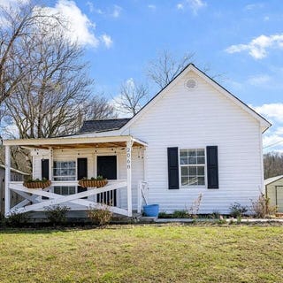 /international/us/2068-market-street-dayton-tn-110106257791/