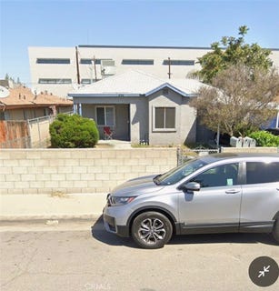 /international/us/634-33rd-bakersfield-ca-110106813118/