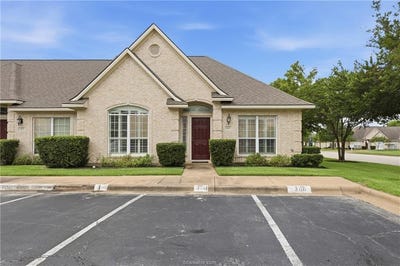 /international/us/300-fraternity-college-station-tx-110108297083/