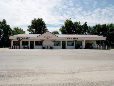 /international/us/12754-w-highway-412-paragould-ar-110107957089/