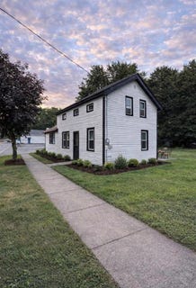 /international/us/56-sullivan-street-wurtsboro-ny-110107501409/