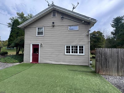 /international/us/89-sidney-rd-franklin-twp-nj-110120605165/