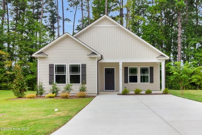 /international/us/318-camp-creek-drive-oriental-nc-110103683073/